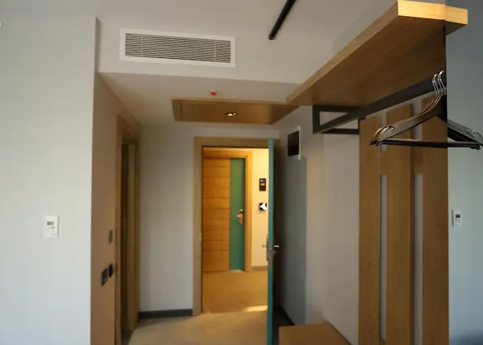 Peramis Hotel&spa 3*