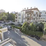 Hotel Peramis &