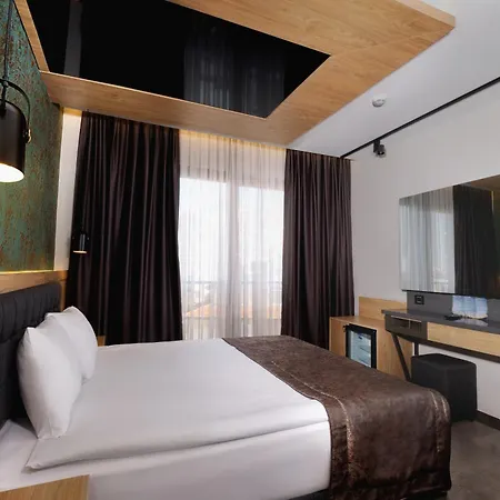 Hotel Peramis Hotel&spa 3*